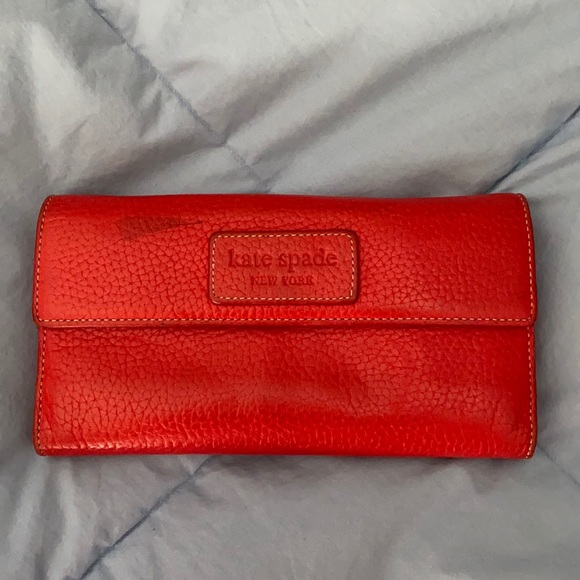 Bright Red Kate Spade Leather Trifold Wallet - Picture 1 of 3